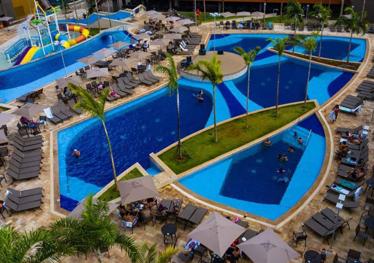 Enjoy Solar Das Aguas Park Resort Olímpia Exterior foto Aerial view of the resort's swimming pool