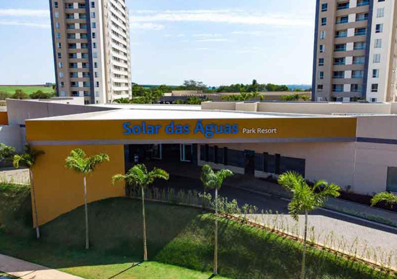 Enjoy Solar Das Aguas Park Resort Olímpia Exterior foto Shopping Center