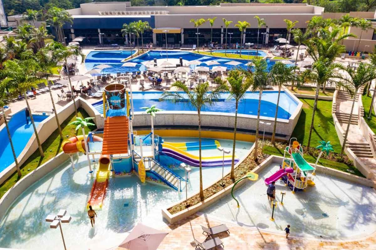 Enjoy Solar Das Aguas Park Resort Olímpia Exterior foto Aerial view of Splash Island
