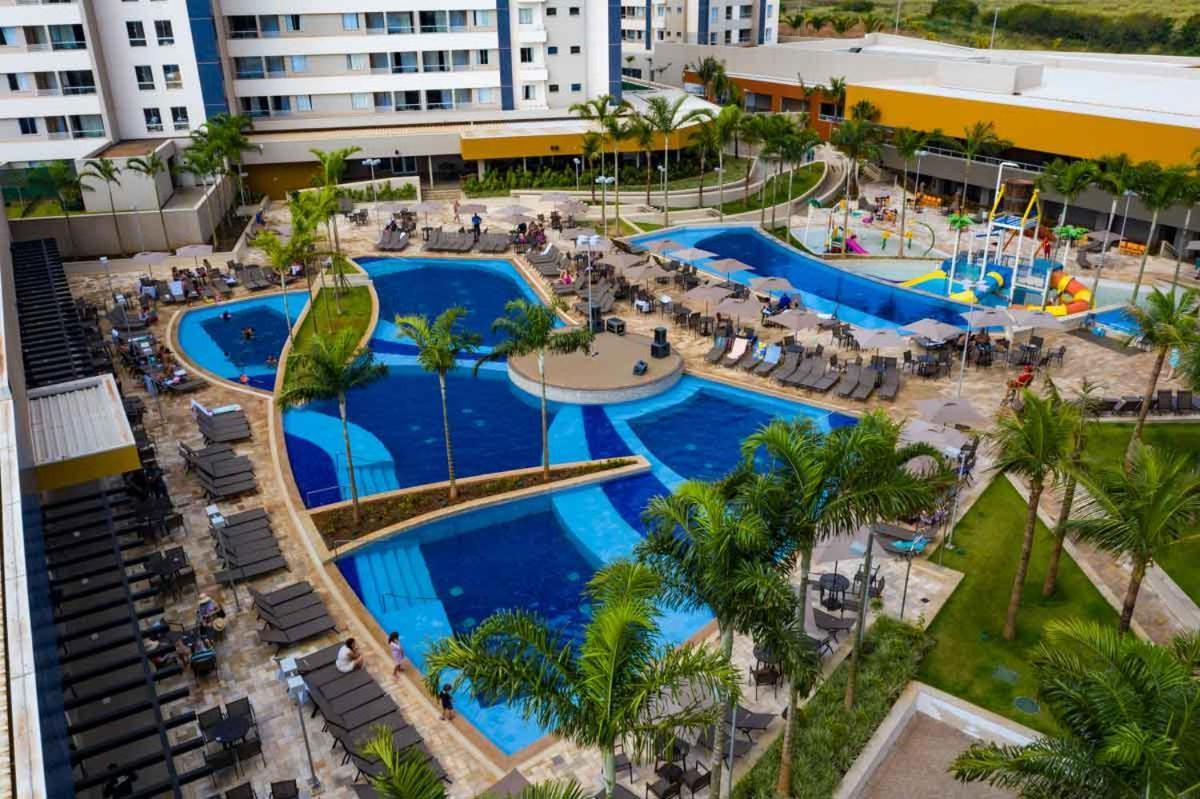 Enjoy Solar Das Aguas Park Resort Olímpia Exterior foto The swimming pool at the resort